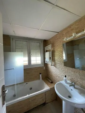 Chalet Pension Rooms Abril Madrid Spain